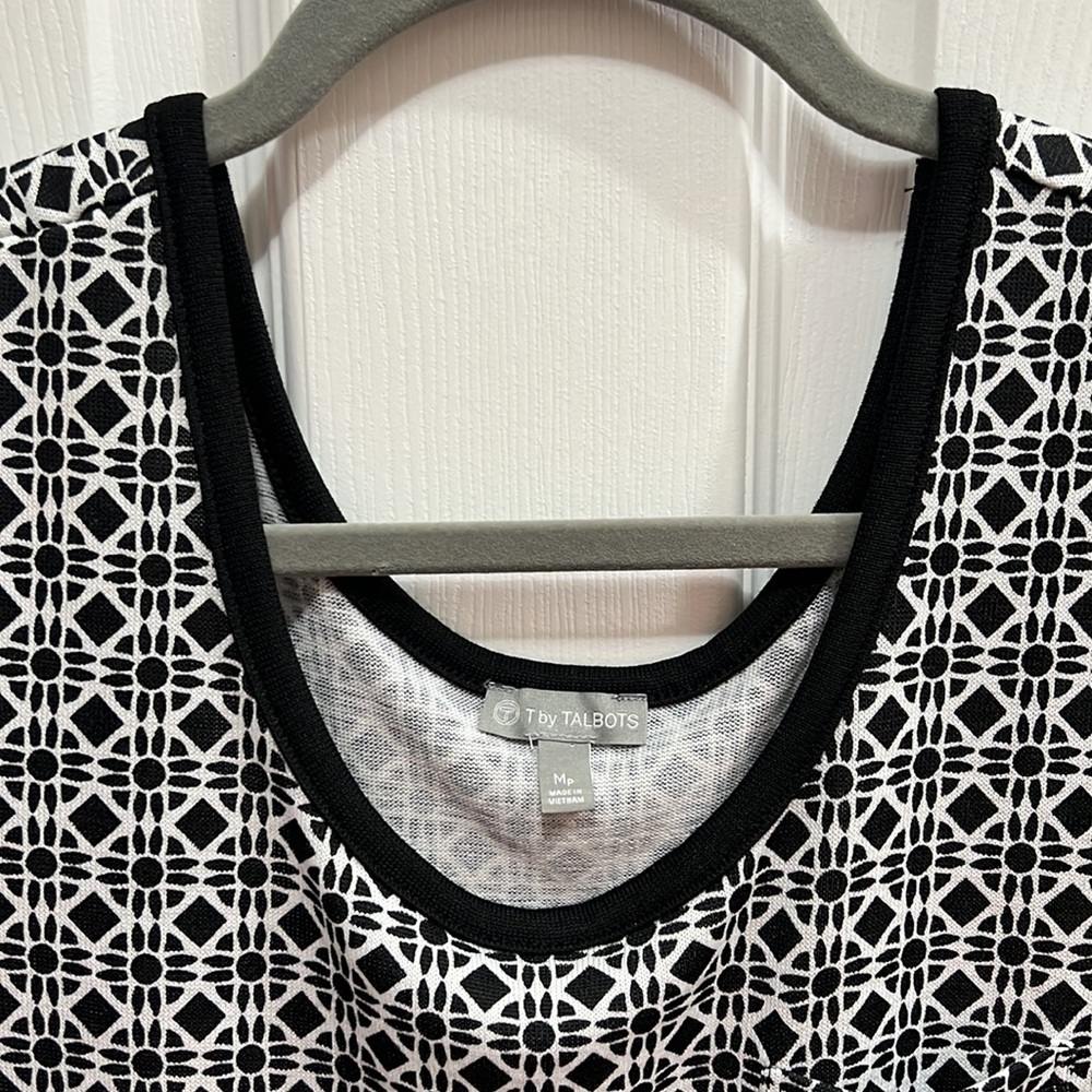 T by Talbots dress size medium petite - Picture 4 of 9